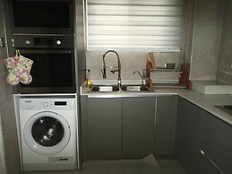 Serene Cozy City 1bed Apartment in Borteyman Accra