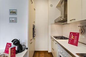 Light Apartment in Albaro by Wonderful Italy