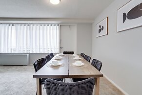 Wonderful Apt Crystal City with Gym