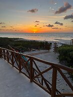 Tatich Sisal Bungalows