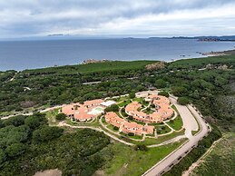 Relaxing Residence Baia dei Mirti B4 1 Bedroom Apartment Sleeps 4 -bil