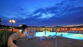 Relaxing Residence Baia dei Mirti B4 1 Bedroom Apartment Sleeps 4 -bil