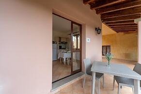 Relaxing Residence Baia dei Mirti B4-1 Bedroom Apartment Sleeps 4 Pers