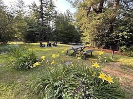 The Aurora Inn & Cottages