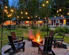 The Aurora Inn & Cottages
