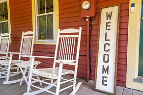 The Aurora Inn & Cottages