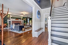 The Aurora Inn & Cottages