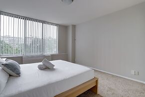 Beautiful  Apt At Crystal City With Gym