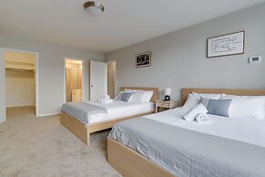 Beautiful  Apt At Crystal City With Gym