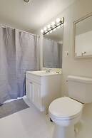 Beautiful  Apt At Crystal City With Gym