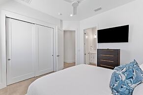 Emerald Sunset by Avantstay 9bdr Villa Pool+game Room+rooftop+walk to 