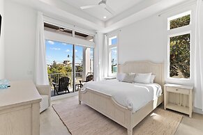 Emerald Sunset by Avantstay 9bdr Villa Pool+game Room+rooftop+walk to 