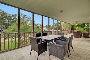 Ion by Avantstay Walk to Beach, Dining, Shopping Central Location Deck