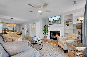 Ion by Avantstay Walk to Beach, Dining, Shopping Central Location Deck