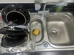 Impeccable 1-bed Apartment