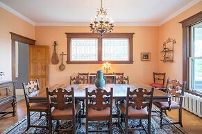 Lion's Head Bed & Breakfast