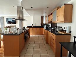 Canary Wharf Apartments