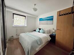 Canary Wharf Apartments