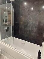 Canary Wharf Apartments