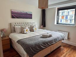 Canary Wharf Apartments