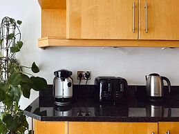 Canary Wharf Apartments