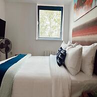 Canary Wharf Apartments