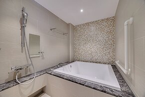 Boutech Wuri Village Hotel
