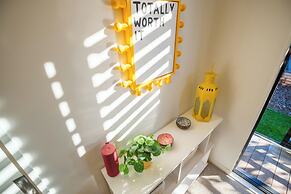 Waiata Beach House - Onetangi Beach