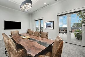 The Flying Fifty, a Luxury Boutique Hotel