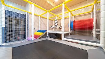 Yeosu Kinolkids Poolvilla