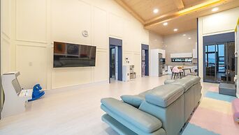 Yeosu Kinolkids Poolvilla