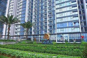 Royal Condotel in Vinhomes Metropolis