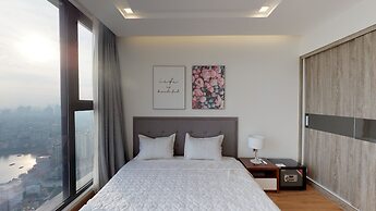 Royal Condotel in Vinhomes Metropolis