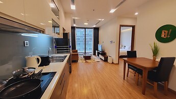 Royal Condotel in Vinhomes Metropolis