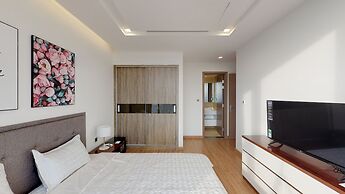 Royal Condotel in Vinhomes Metropolis