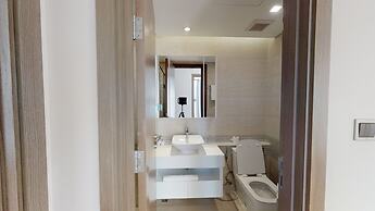 Royal Condotel in Vinhomes Metropolis