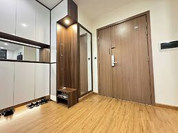 Royal Condotel in Vinhomes Metropolis