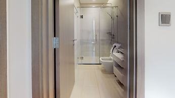 Royal Condotel in Vinhomes Metropolis