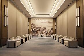 Intercontinental Xiangyang by IHG