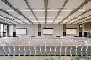 Intercontinental Xiangyang by IHG