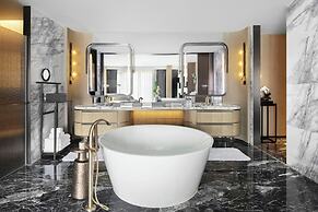 Intercontinental Xiangyang by IHG