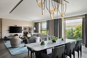 Intercontinental Xiangyang by IHG