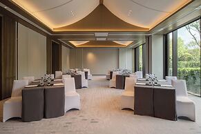 Intercontinental Xiangyang by IHG