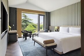 Intercontinental Xiangyang by IHG