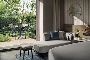 Intercontinental Xiangyang by IHG