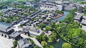 Intercontinental Xiangyang by IHG