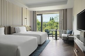 Intercontinental Xiangyang by IHG