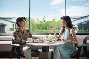 Intercontinental Xiangyang by IHG