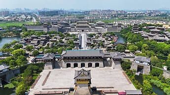 Intercontinental Xiangyang by IHG