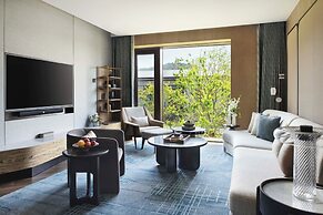 Intercontinental Xiangyang by IHG